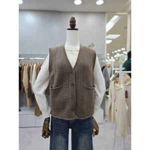 [스테파니][스테파니] 포켓 꽈배기 보닝 조끼 A24SW4319