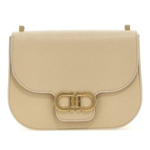 페라가모 간치니 S 헤머드 가죽 크로스바디 백 781035 STONE