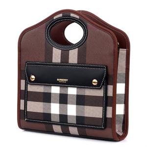 [버버리]8071386 (로고 체크 포켓백)