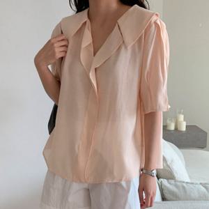 샵앤) 여성 프릴 카라넥 셔링 하늘하늘 반팔 블라우스 CAT-WBL-4411-네이비