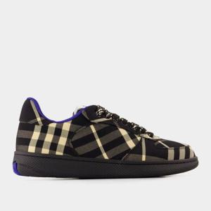 버버리 테라스 스니커즈 8095370 BLACK IP CHK