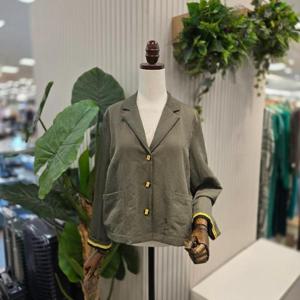 스테파니 HC05 숏카라테잎싸개단추자켓JK A25JK5306H1