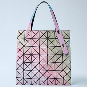 25 FW 바오바오 이세이미야케 일루전 Illusion 타일스 슬림 토트백 멀티컬러 BB56AG851 04