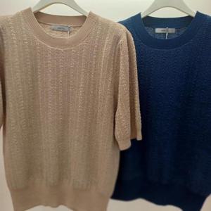 Destijl HC06 깔끔한 메탈 벌집엠보싱 라운드 반팔 니트티 D2531sw09