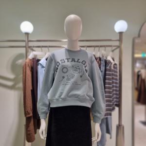 [올리브데올리브] 올리브데올리브 빈티지 프린트 맨투맨 티셔츠 OE5AE870