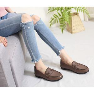 [퀸메리즈]  QM240202  가죽소재 여성구두 로퍼 플랫 단화