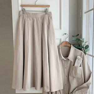 샵앤) 여성 뒷밴딩 간절기 바스락 플리츠 주름 롱 스커트 DGB-WSK-4203-베이지