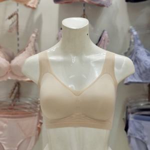 [트라이엄프] 쿨 텐션 프리컷 노와이어 심리스 무봉제 브라 TEWBR371 BE