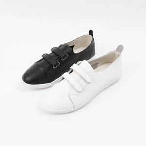 [신난다슈]여성 스니커즈 운동화 2cm 슬립온 단화 소가죽 벨크로 발편한 쿠션 RH248027