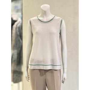 벨리시앙 세이브존01 라운드 배색 슬리브리스 니트(2color) KT4204