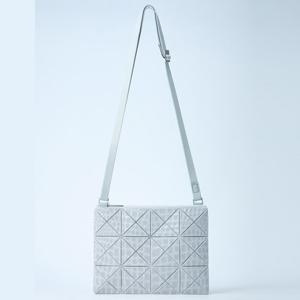 25 FW 바오바오 이세이미야케 Kaiju 카이주 타일 슬림 숄더백 라이트그레이 BB56AG831 12