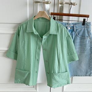 샵앤) 여성 카라넥 일자핏 반팔 블라우스 DGB-WBL-4566-그린