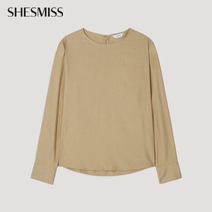[쉬즈미스] 베이직 라운드넥 슬릿 블라우스_SWWBLP32030_CA