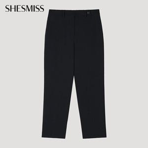 [쉬즈미스] 버튼 테이퍼드 팬츠_SWWSLP31020_BK