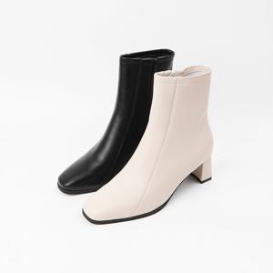 [신난다슈]여성 앵클 부츠 힐 6cm 여자 숏 앵글 부츠 소가죽 통굽 발편한 쿠션 GDR252092