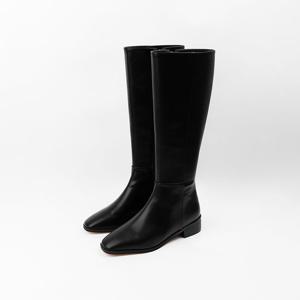 [신난다슈] 여성 롱부츠 3cm 여자 플랫 부츠 사각코 발편한 통굽 낮은굽 NU257115 블랙
