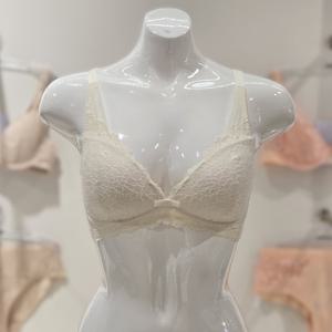 [바바라] 소프트 레이스 노와이어 와이어리스 브라 ABR4450 CR