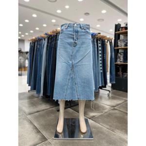 [리바이스]LEVIS 하이라이즈 A라인 스커트 A9316-0001