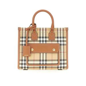 버버리 토트백 8097566 DOM
