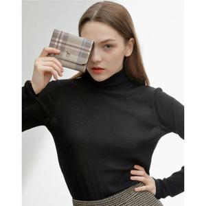 [헤지스]아이보리 가죽 배색 체크 퍼피로고 중지갑HIWA5F323I3