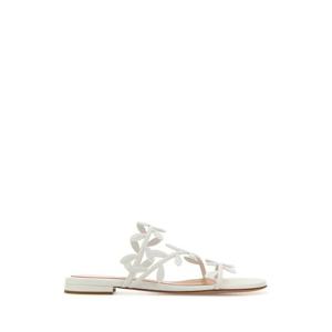 지안비토 로시 여성 화이트 Flavia 가죽 플랫 샌들 G1568005RICNAP BIAN