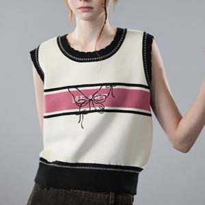 [에고이스트][BLUE LABEL] 배색 스켈럽 나비 자수 니트 베스트 ER3OKV01