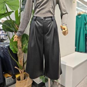 스테파니 HC05 밴딩레더6부팬츠 A25PT5308H7