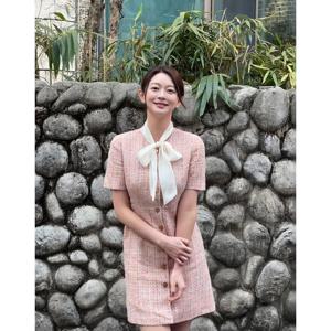 질스튜어트 뉴욕 여성 25SS 코랄 체크 리본타이 탈부착 레이온혼방 반팔 트위드원피스 JSDR5B200C2