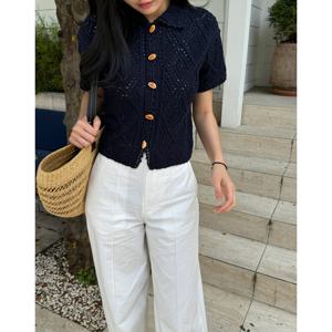 바네사브루노 25SS 시즌오프 다크네이비 크로셰 아일렛 면 반팔 니트 가디건 VISW5E203N3