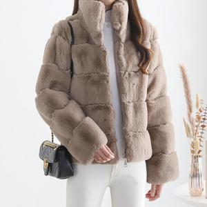 [모리스커밍홈] 캉캉 페이크퍼 하이넥 지퍼 자켓_M2411JK617D