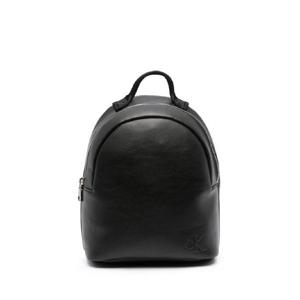 25 FW 캘빈클라인 진 엠보스드 로고  가죽 백팩 K60K611192 TP432102055