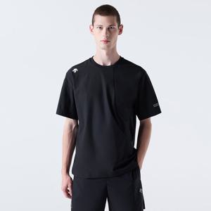 [데상트공식] 스몰 로고 우븐 반팔 티셔츠 SQ321UTS75