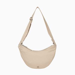 [캘빈클라인 진](4K3095G-PBF)공용 슬링 나일론 크로스바디 호보 백