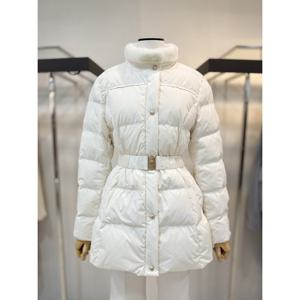 [더아이잗컬렉션]구스다운 밍크 칼라 벨티드 점퍼 CRCA2PD031 -D