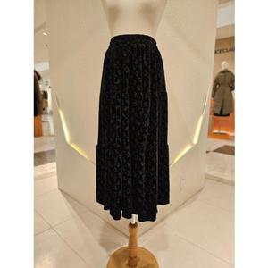 [SOUP] 벨벳 플라워 밴딩 롱 스커트 (SBBSR30)