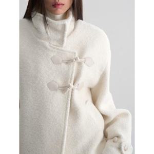 (325Y30LY30) [에잇세컨즈] 레더 장식 하이넥 숏코트  아이보리