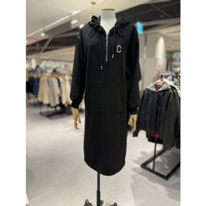 [코데즈컴바인] (CKA-TO380W2Z) 코데즈 자수 후드 져지원피스