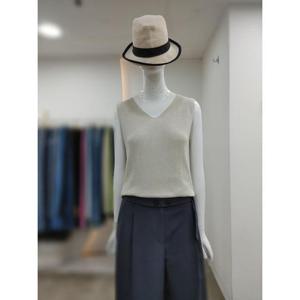 SI 세이브존04 메쉬 꽈배기 민소매 니트 SKU1129540BE