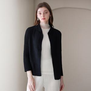 [요이츠]쉬폰 글리터 플리츠 가디건_YJ04WNPCD30