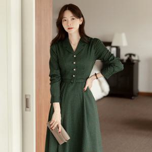 [시크라인] 피누스 체크 플레어 원피스