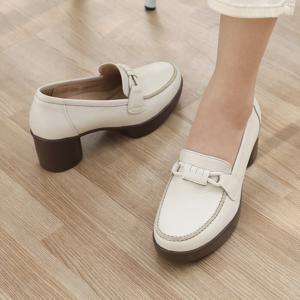 제이슈 / 제이슈 지쎄수제화 양가죽 젤린 가보시 펌프스 6cm