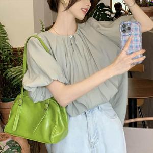 [어썸][단독특가] G2플리츠벌룬 반팔 블라우스_260916