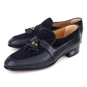 구찌 로고 태슬 로퍼 723613 AABAW 1000