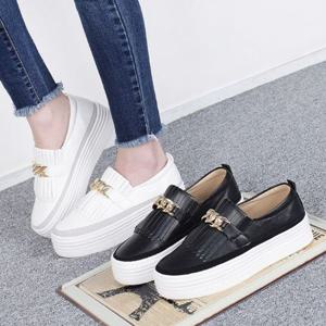 여성슬립온 태슬 골드체인 굽4cm 운동화