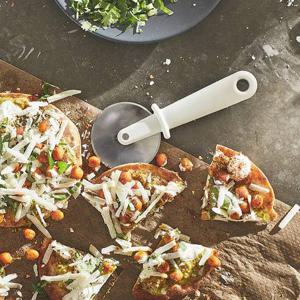 이케아 웁퓔드 피자커터 오프화이트 18cm