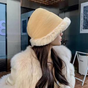 어나더뷰 양털안감 라운드 퍼 트리밍 버킷햇 겨울 모자 1802