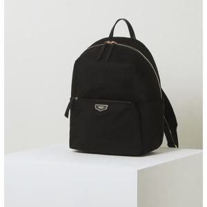 [헤지스] 블랙 로고 나일론 백팩 HIBA4E304BK