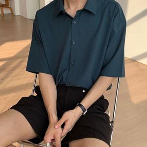 남자 출근룩 캐주얼 오버핏 차르르소재 쿨 반팔 셔츠