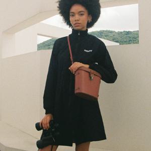 맥키 프론 집업 원피스 블랙 MCFW23OPS1BK