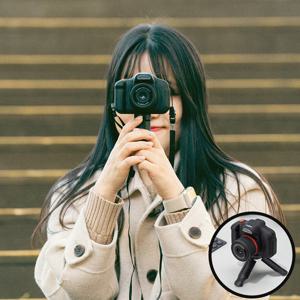 셀리브 토이 카메라 (삼각대 및 스트랩 포함)